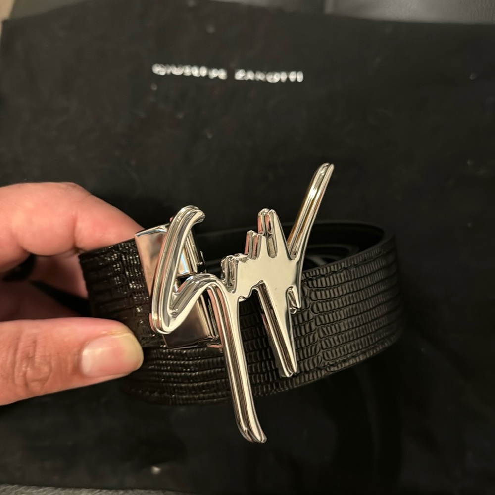 Giuseppe Zanotti belt Men’s sz 32